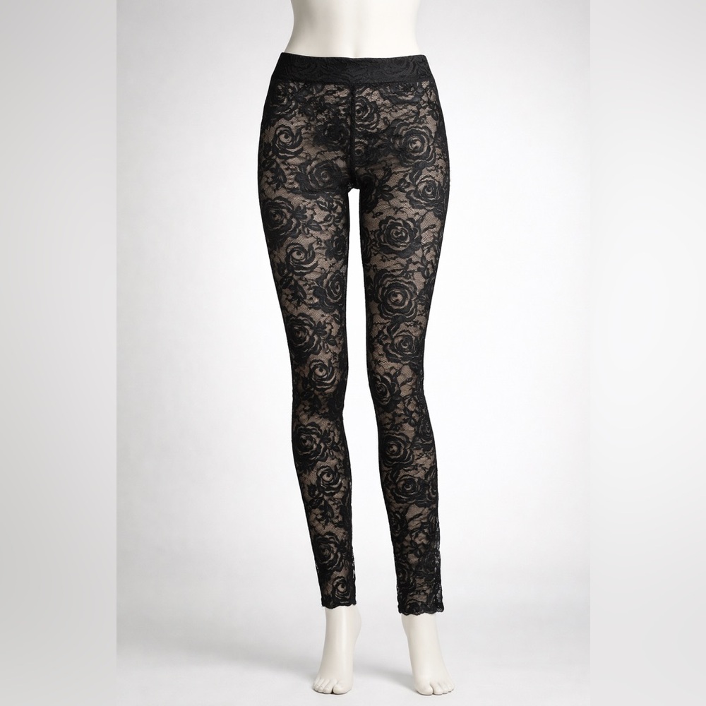 Poof! Women Black Floral Lace leggings Size S/M